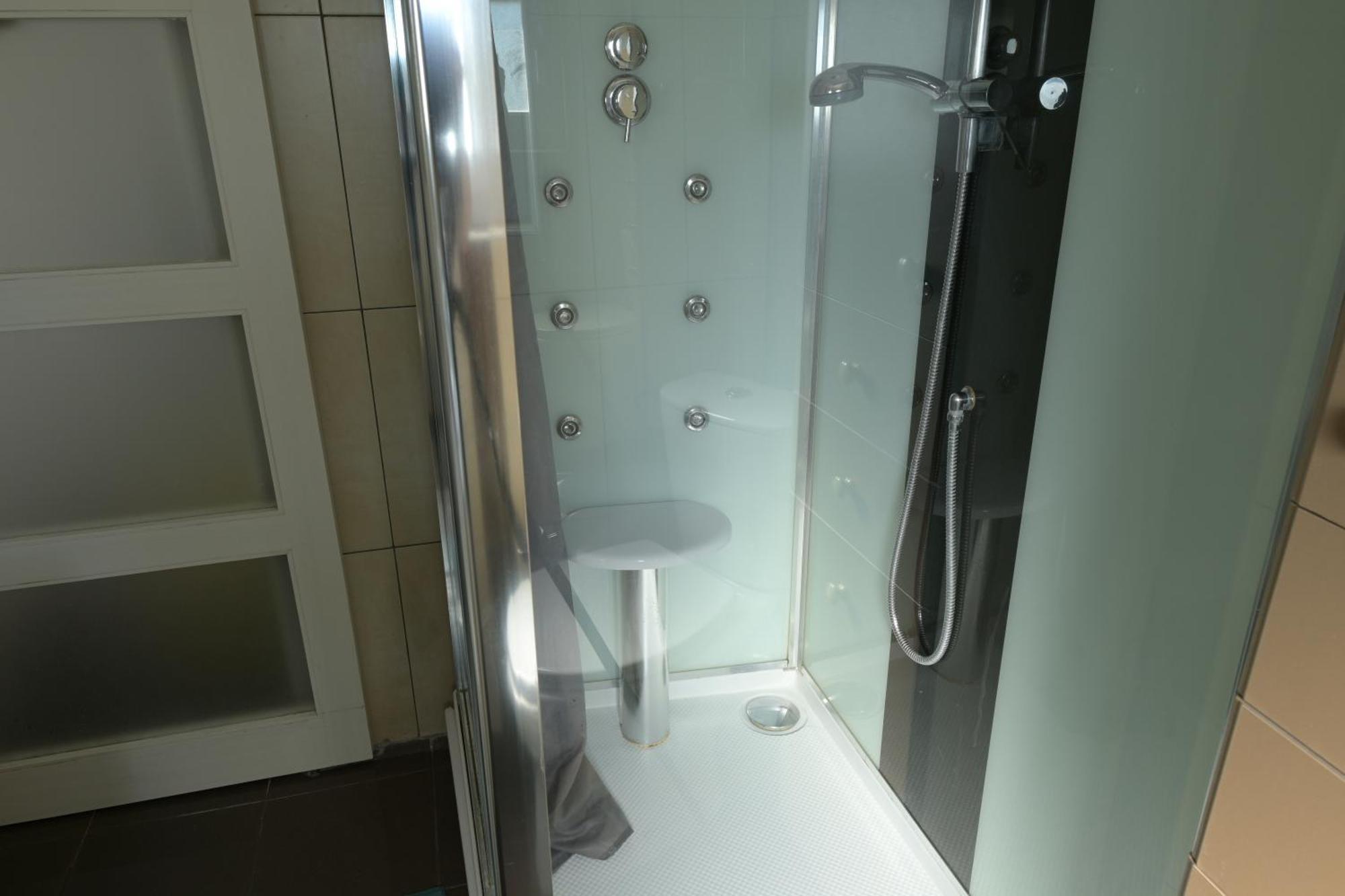 L'Amarante - Appt 2 Chambres - Proche Strasbourg Lingolsheim Bagian luar foto